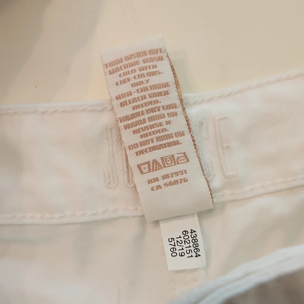 Justice girlfriend high waisted white shorts 12 with distressing new with tags